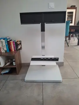 meuble pour téléviseur suspendu