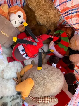 lot de peluches