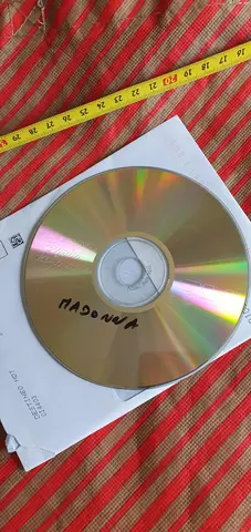 CD music