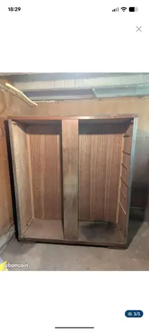 Armoire