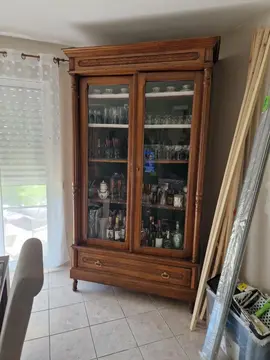armoire vitrée