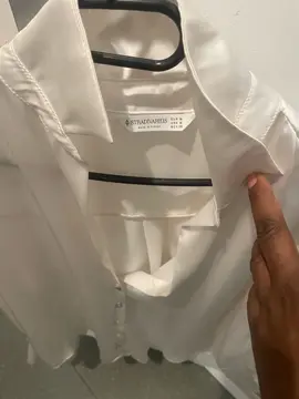 lot vêtement à donner et 1 sac en état moyen