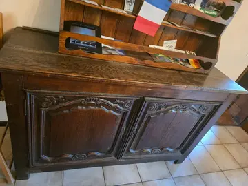 bahut en bois massif