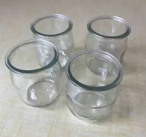 Pots en verre x 4
