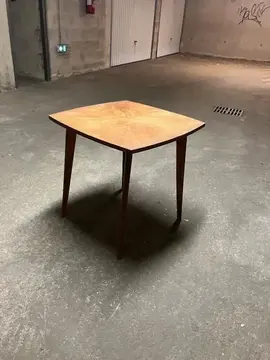 Table en bois