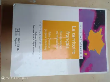 LIvre de géographie : Les territoire français, permanences et mutations