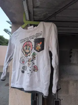 t-shirt Super Mario donkey Kong en l'état taille 4 ans