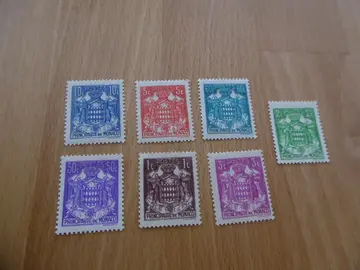 Timbres MONACO NEUFS Blasons LOT 7