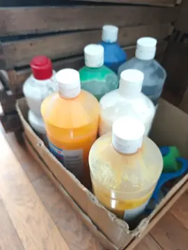 litres de gouache couleur