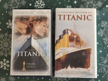 Lot 2 Cassettes VHS TITANIC