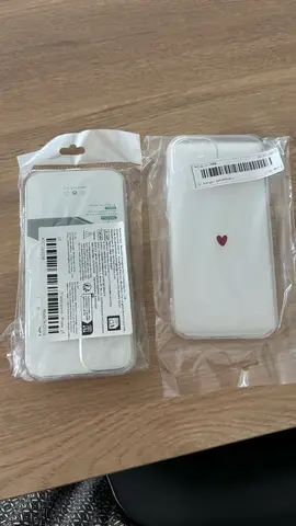 2 coques IPhone 15