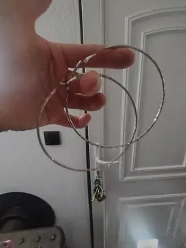 Boucles d'oreilles en acier