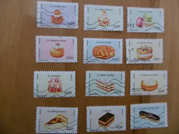 Série complète 12 timbres Pâtisseries françaises 2024
