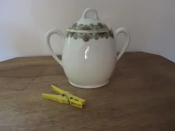 pot en porcelaine