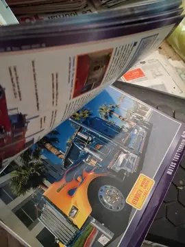 classeur de fiches motos, camions,....