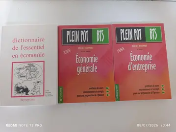3 Manuels d'économie