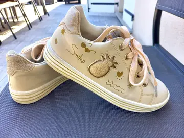 Baskets fille