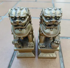 Décoration chiens lions