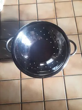Petite passoire inox