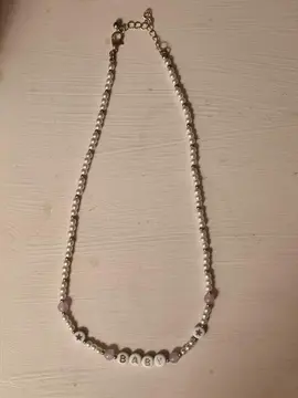 Collier à perles BABY
