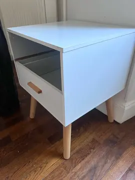 Table de chevet