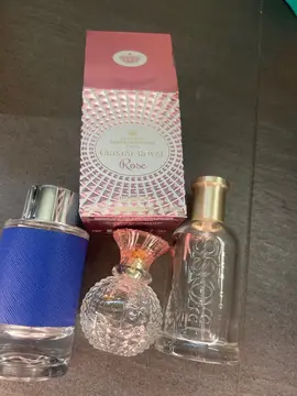 lot flacons de parfum vide