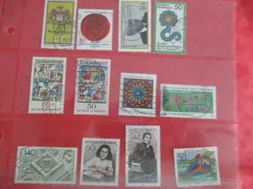 12 timbres oblitérés Allemagne Ouest 1977-1979