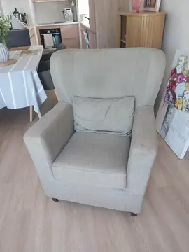 Fauteuil en tissu avec ressorts existants à retendre