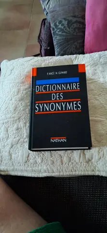 DICTIONNAIRE des synonymes NATHAN