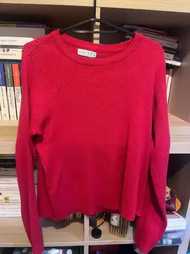 Pull rouge