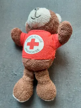 mini ours en peluche