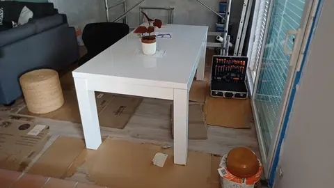 table laquée extensible