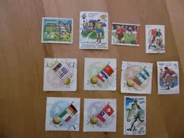 Timbres FOOT divers pays, LOT 6