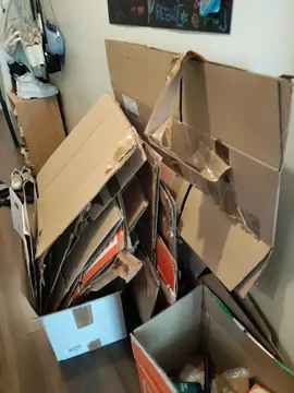 lot de cartons de déménagement