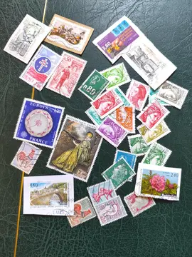 lot unique timbres Français 12/07