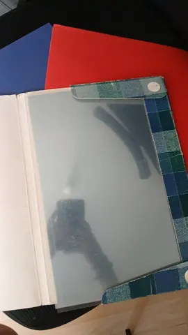 feuille couverture transparente
