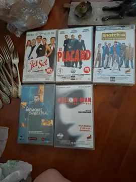 cassettes vidéos vhs