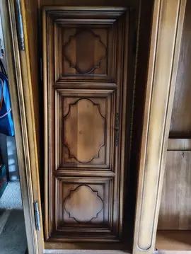 Armoire massive merisier