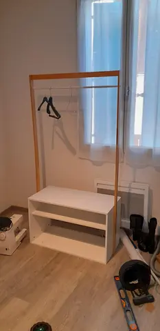 meuble avec penderie