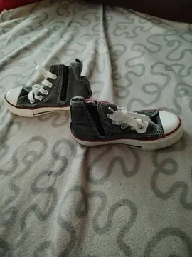Chaussure taille 27