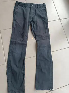 pantalon Chino bleu marine. homme, taille s