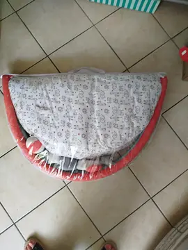 tapis d'éveil bébé