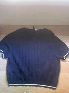 Pull bleu