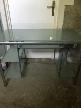 Bureau métal et verre