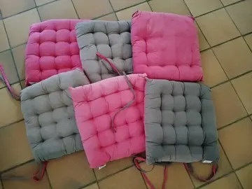 6 coussins de chaise