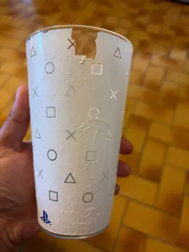 Grand Verre PlayStation