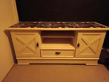 meuble télé/ commode