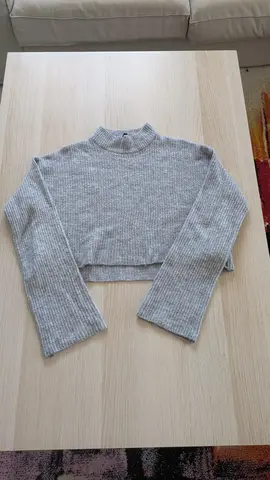 pull court douillet gris H&M taille S