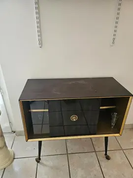 Meuble bas Formica