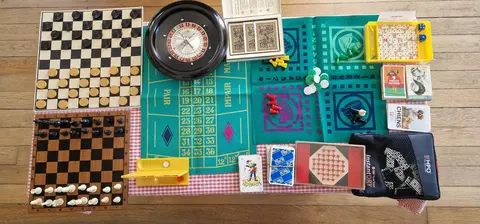 Plusieurs jeux de société